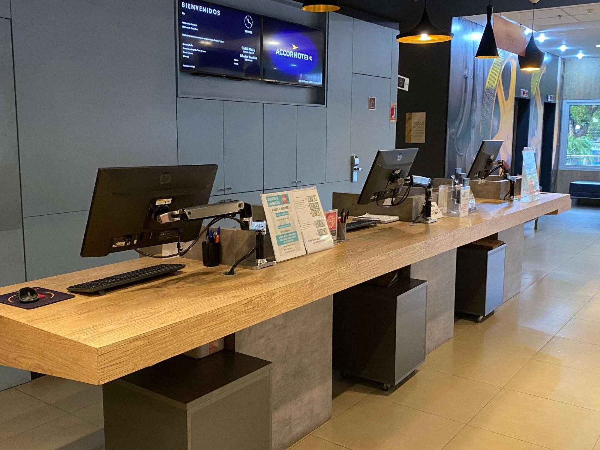 Ibis Asuncion Otel Dış mekan fotoğraf