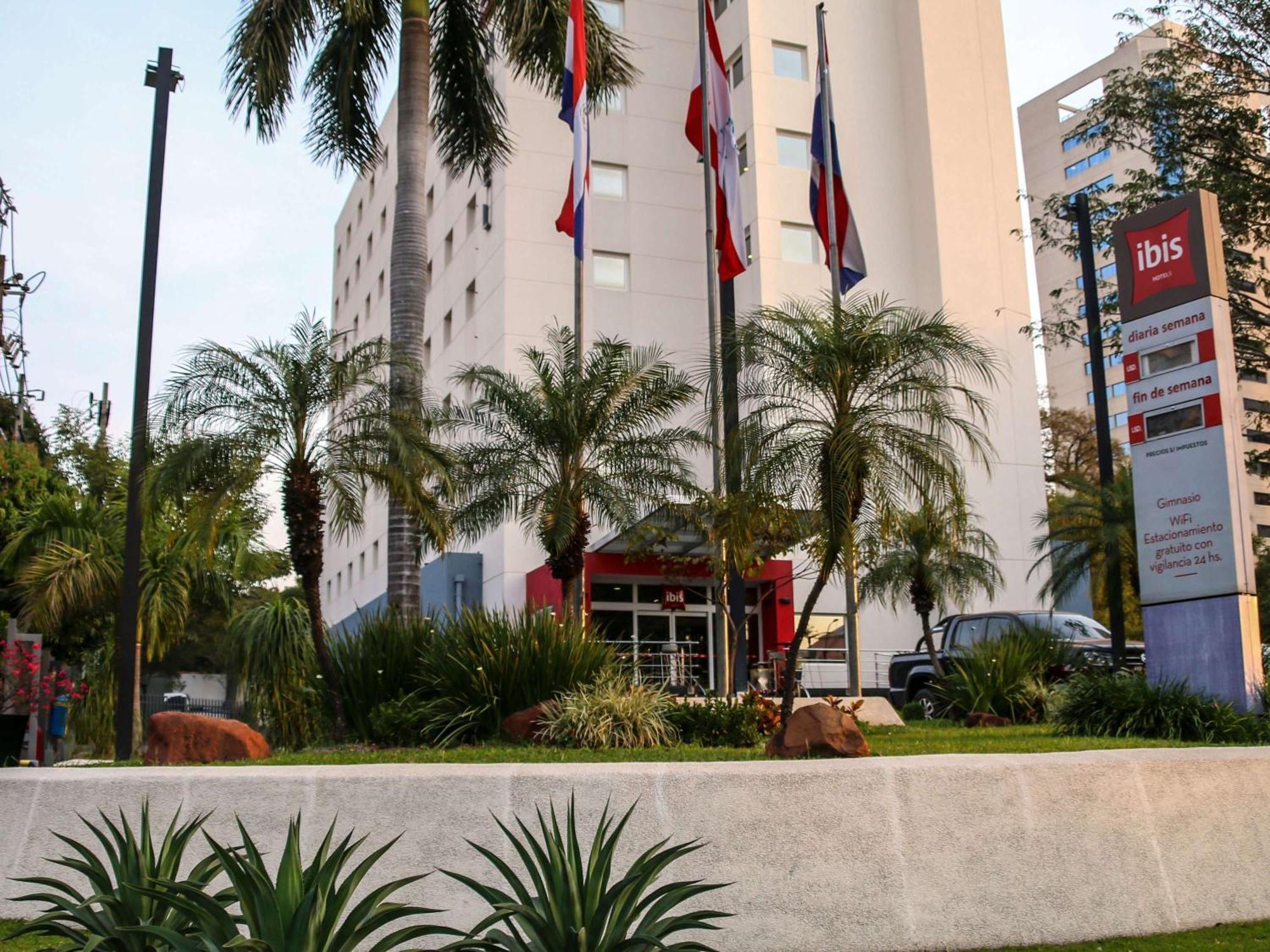 Ibis Asuncion Otel Dış mekan fotoğraf