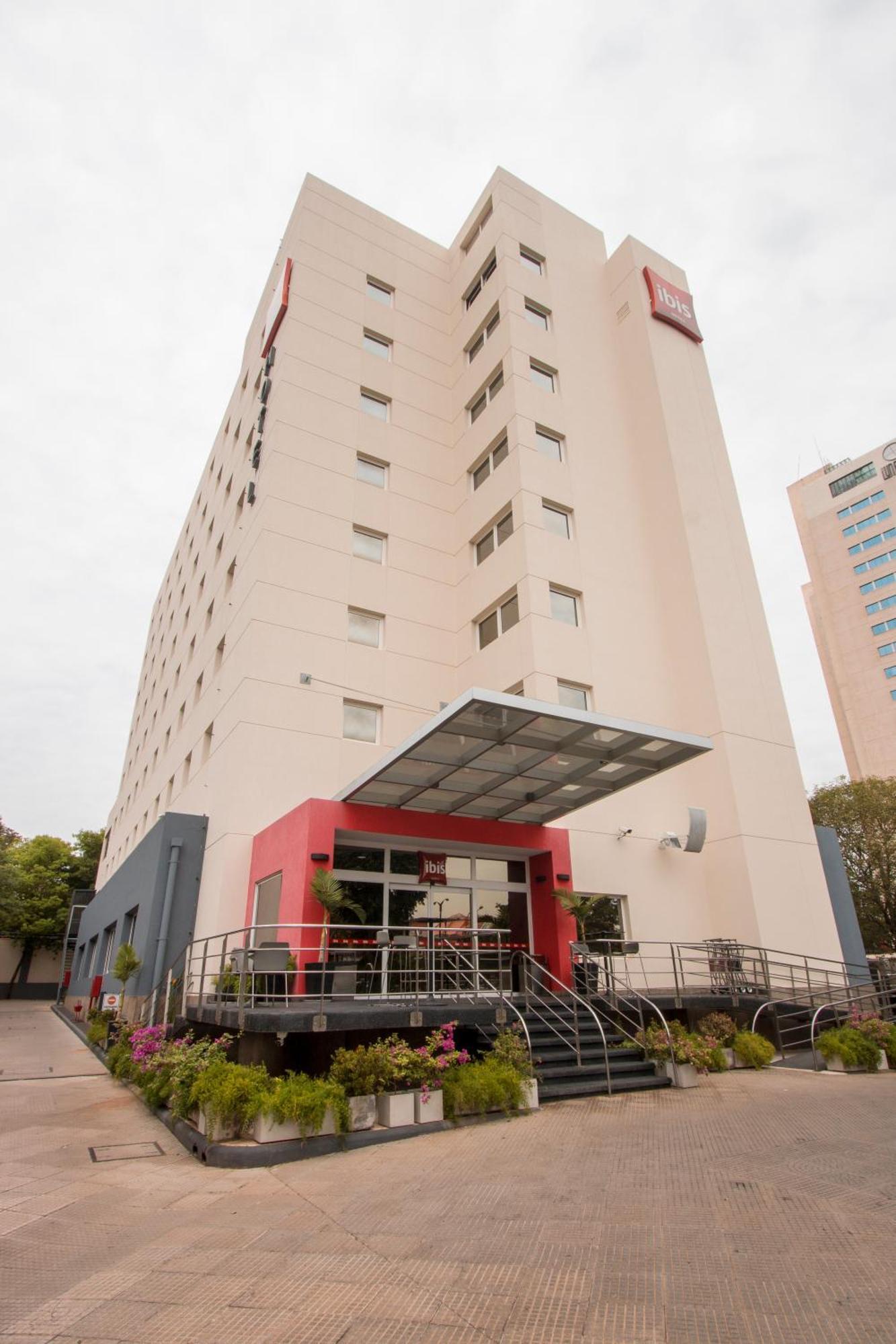 Ibis Asuncion Otel Dış mekan fotoğraf